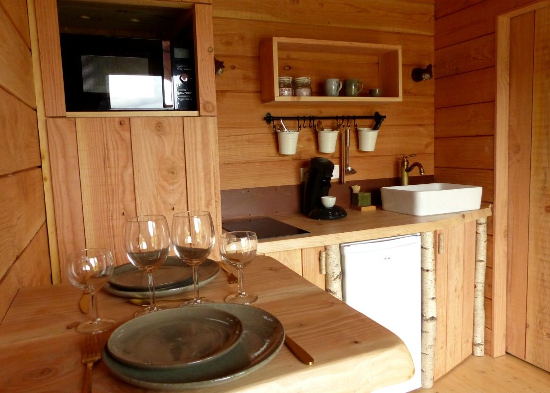 Le coin cuisine Le bain de campagne Le coin cuisine cabane et spa